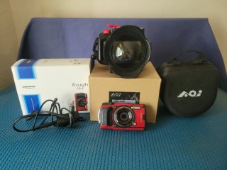 Pack Cámara Olympus TG-6 + Carcasa Submarina