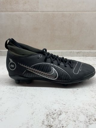 Botas Fútbol Nike Mercurial Negras.