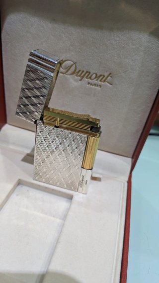 Dupont Gatsby Oro y Plata