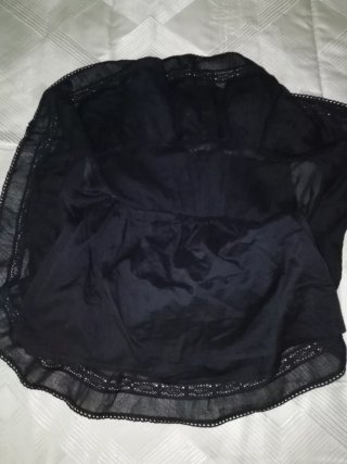 Falda negra volantes mujer