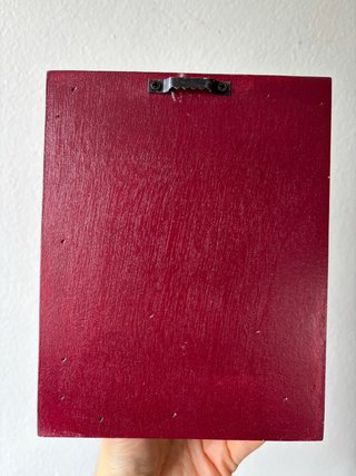 Perchero/colgador de pared.