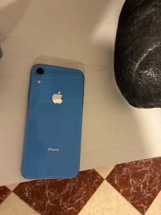 iPhone XR Azul