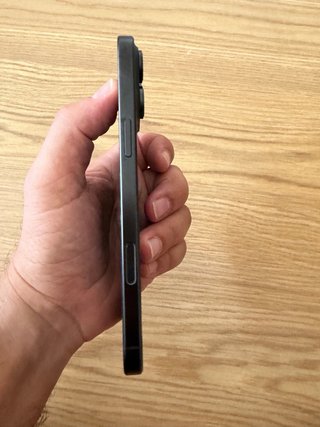 iPhone 16 Pro Max Negro