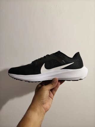 T44,5 Nike Air Zoom Pegasus 40 Negras