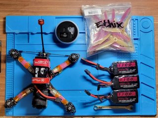 Reparación / montaje drones FPV