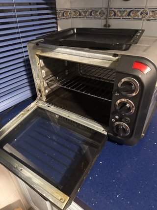 Horno eléctrico con bandeja