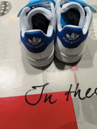 Adidas Stan Smith Vecro Blancas y Azules número 33
