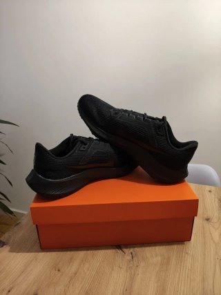 T44,5 Nike Air Zoom Pegasus 40 Negras