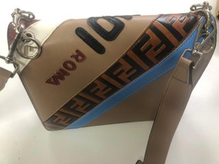 Bolso Fendi Beige y Marrón