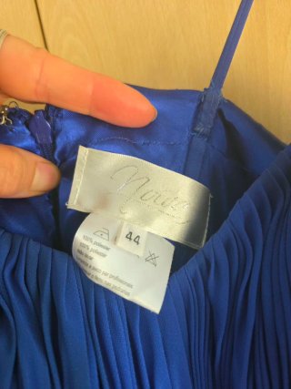 Vestido fiesta largo azul Klein pedrería