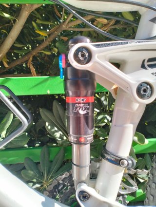 Trek Fuel EX7 2011 26" Blanca y Negra talla ML