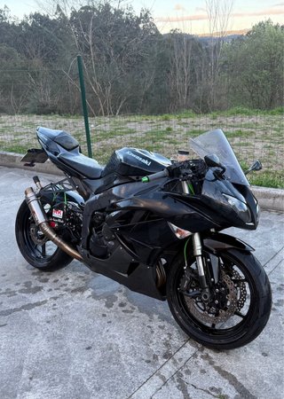 Kawasaki Ninja ZX-6R 2010 Negra