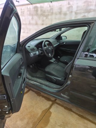 Opel Astra 2005