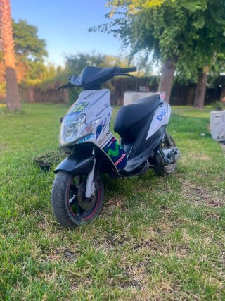 Yamaha Jog RR Scooter