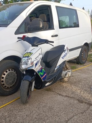 Yamaha Jog RR Scooter
