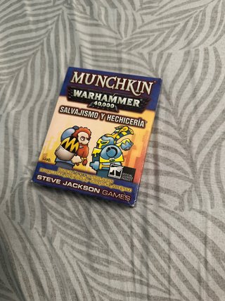 Munchkin Warhammer 40,000 Salvajismo y Hechicería