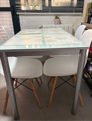 Mesa de cocina cristal y metal