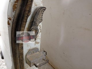 PUERTA TRASERA IZQUIERDA Ford Transit Connect (CHC)(2013->)
