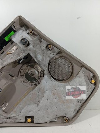 GUARNECIDO PUERTA TRASERA DERECHA Jeep Commander (XH/XK)(2006->)