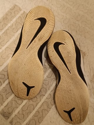 Zapatillas Nike Air Versatile Blancas