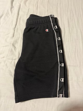Champion Shorts Negros con Logo Lateral