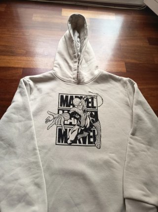 Lote Ropa 12 años: Sudadera Marvel y Vaqueros