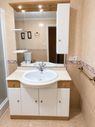 Mueble baño completo lavabo espejo armario