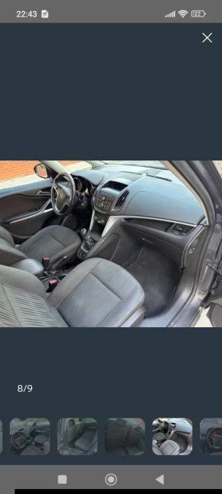 Opel Zafira Tourer 2012