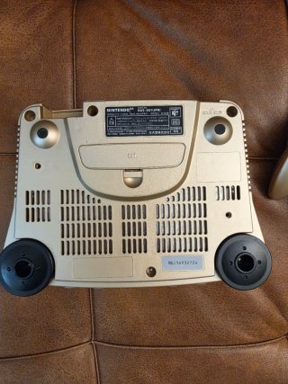 Nintendo 64 Dorada