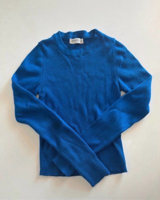 Camiseta de punto azul manga larga