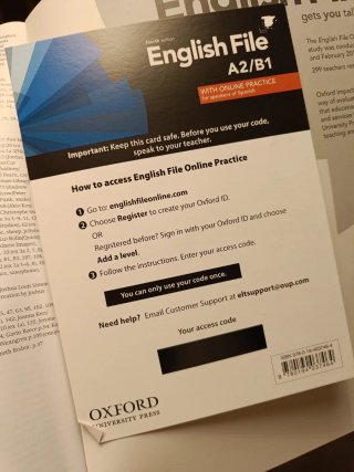 English File A2/B1 Student's Book & Workbook Pack