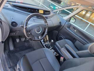 Renault Espace 2013 Initiale 150CV 7 Plazas Manual