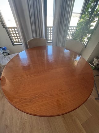Mesa de comedor extensible de madera