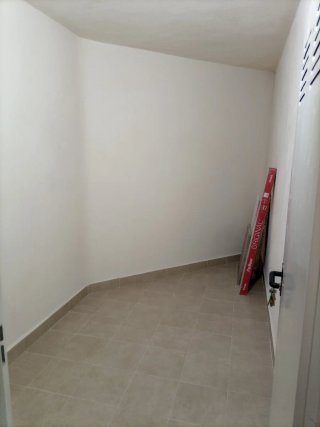 Alquilo trastero, nuevo a estrenar,con luz