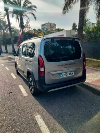 Peugeot Rifter Long.