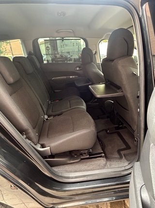 Peugeot 5008 2014