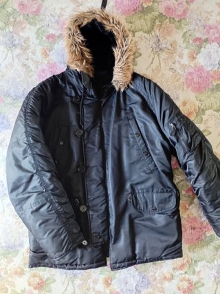 Parka Militar N-3B Talla XL Negra
