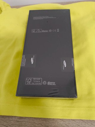 Samsung Galaxy Z Flip6