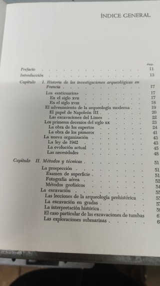 2 libros: Roma y Los Celtas y Los Galo Romanos