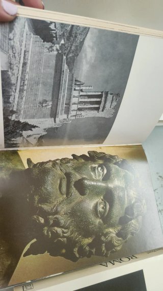 2 libros: Roma y Los Celtas y Los Galo Romanos