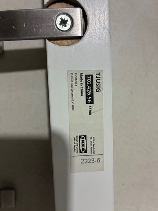 Perchero IKEA TJUSIG Blanco 60cm