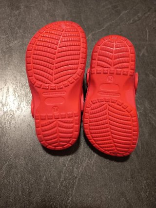 ** Lote 3 pares calzado chanclas y cangrejeras t26