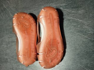 ** Lote 3 pares calzado chanclas y cangrejeras t26