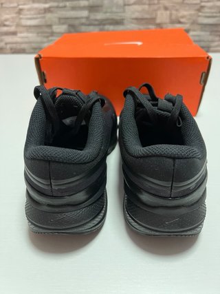 Zapatillas Nike niño negras talla 35,5