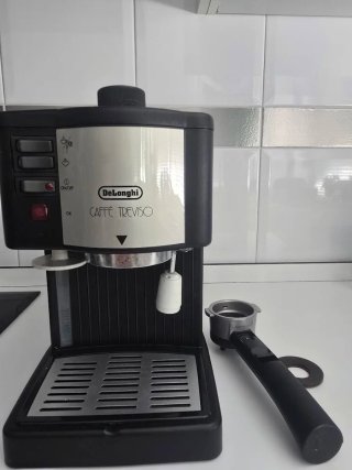Cafetera Espresso DeLonghi Caffè Treviso