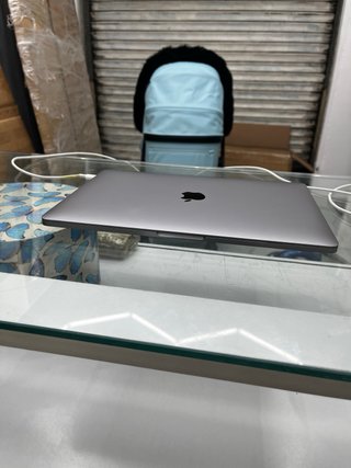 MacBook Pro Apple Plata/Gris Espacial