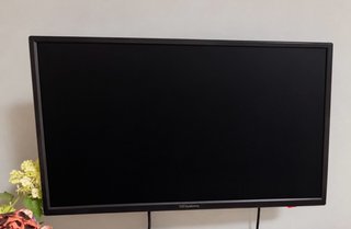 Smart TV TD SYSTEMS 24 pulgadas Mando original