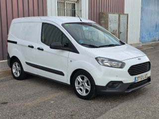 Ford Transit Courier 2022