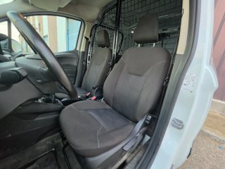 Ford Transit Courier 2022