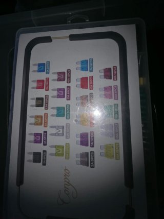 Caja fusibles coche surtidos